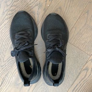 Nike Flyknit Running Shoes